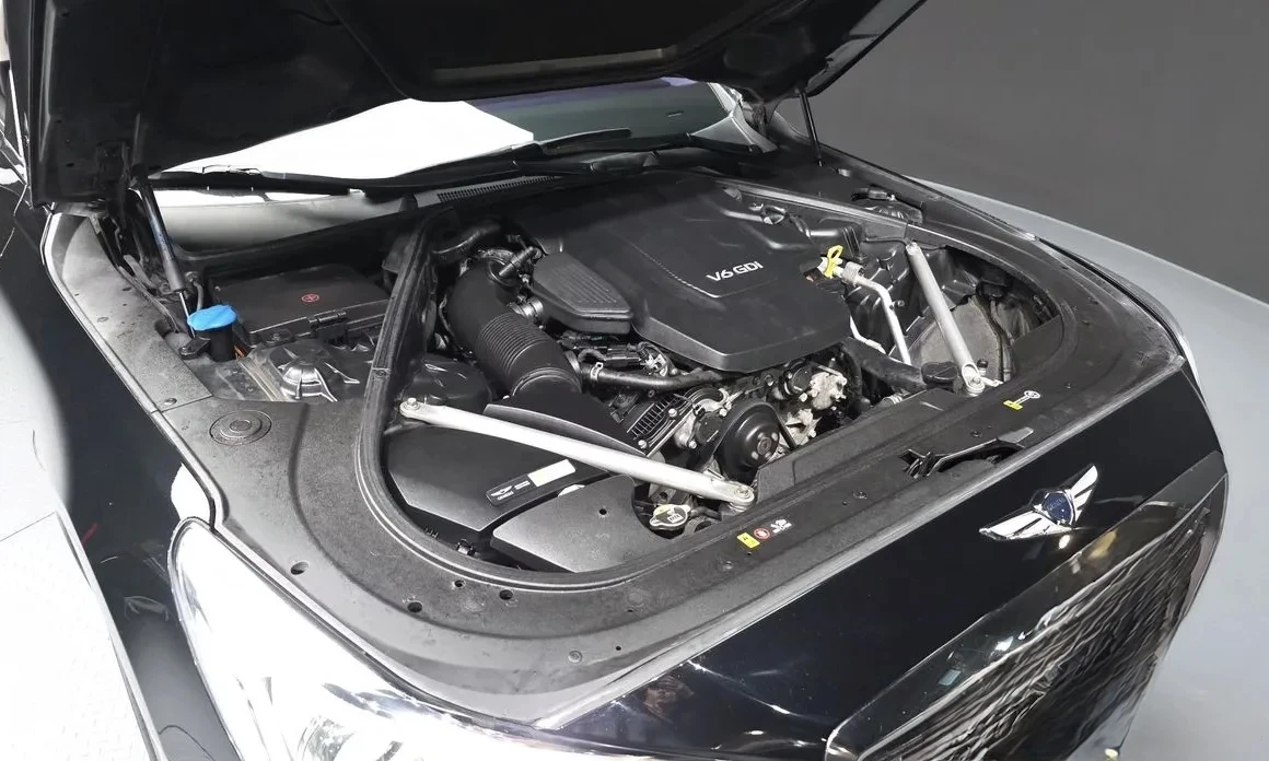 Genesis G90 EQ900 Luxury 3.8 GDI, снимка 5 - Автомобили и джипове - 54804648