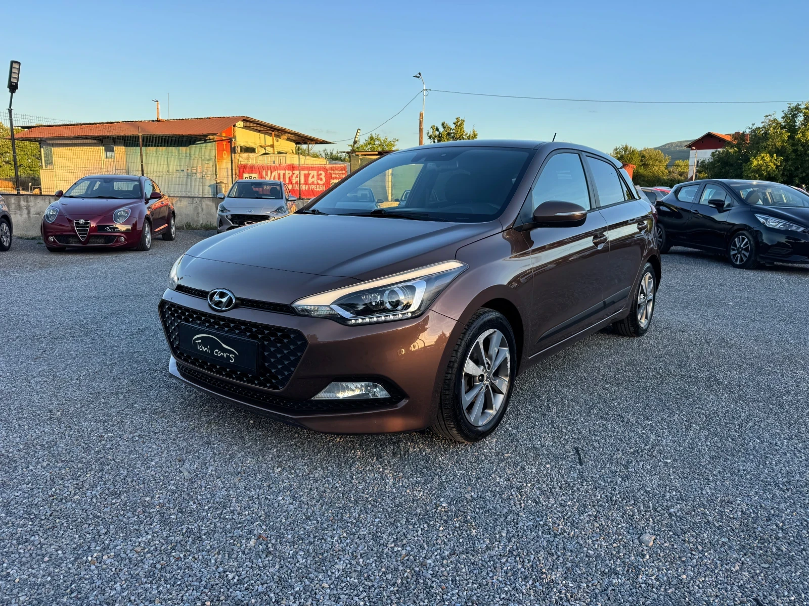 Hyundai I20 1.25i NAVI!! Camera!! LED!! PLAY Edition!!, снимка 2 - Автомобили и джипове - 54961562