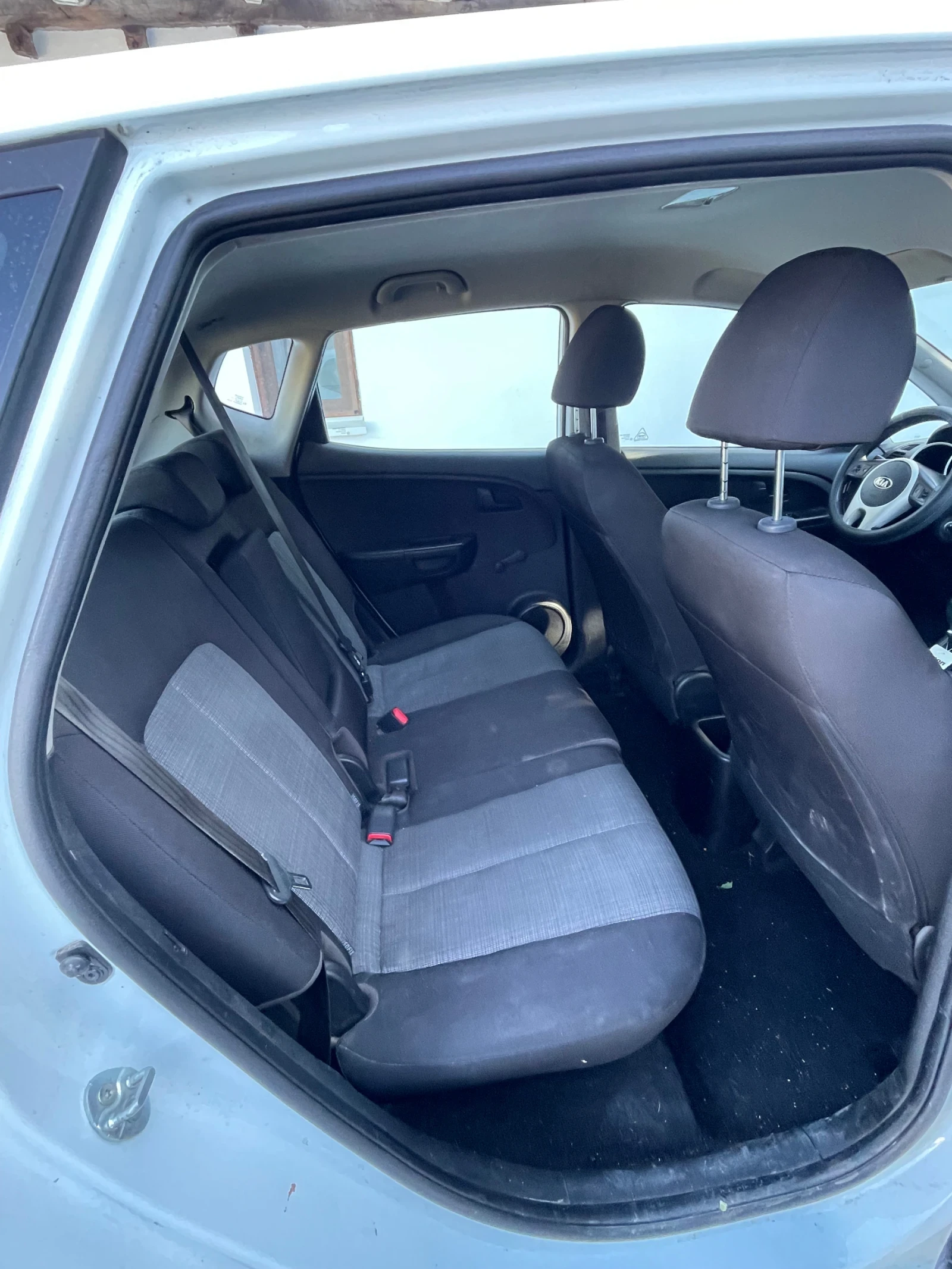 Kia Venga 1.4i 90 к.с. 2012 г. ГАЗ/РЕГИСТРИРАНА , снимка 6 - Автомобили и джипове - 55079541