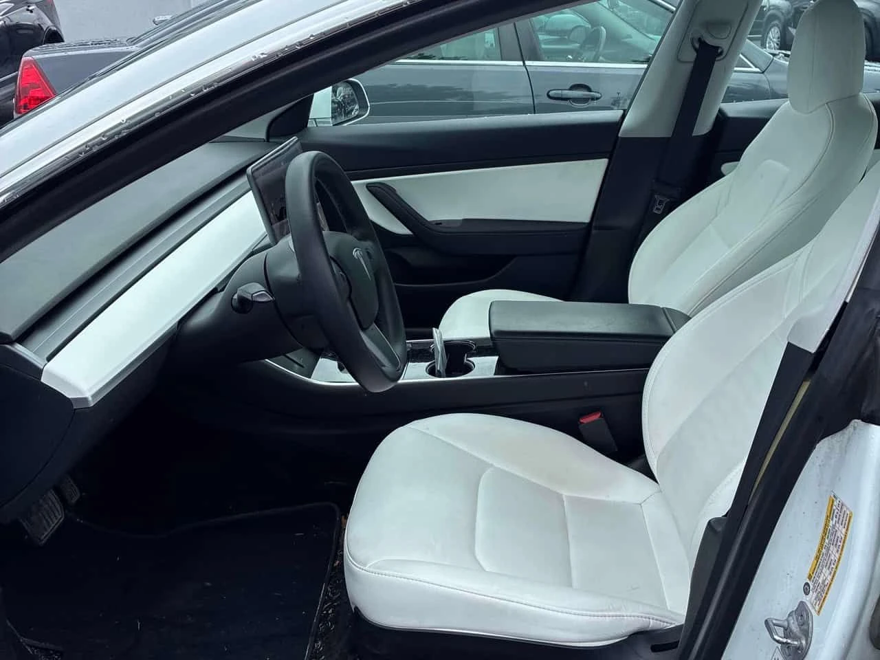 Tesla Model 3 * Standard Range Plus * CARFAX * АВТОКРЕДИТ* , снимка 12 - Автомобили и джипове - 55533747