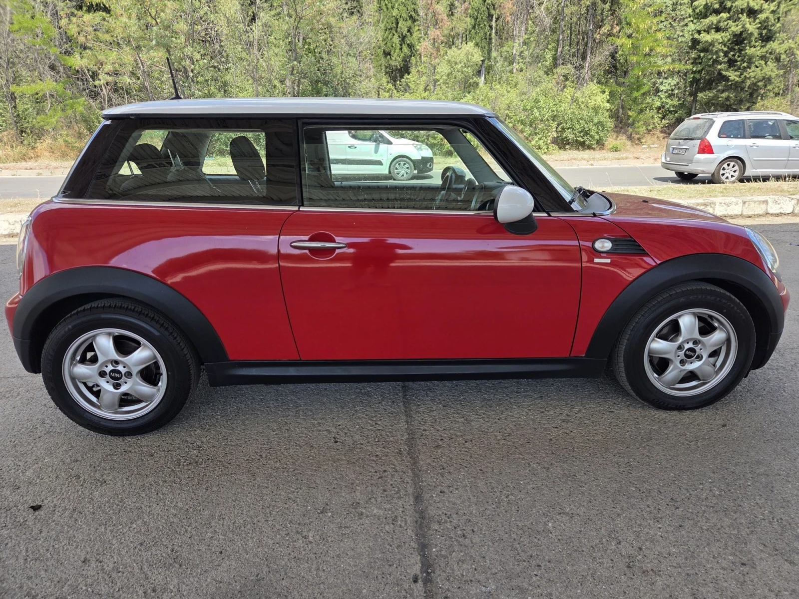 Mini Cooper 1, 6 xdi 90 hp, снимка 6 - Автомобили и джипове - 55663323