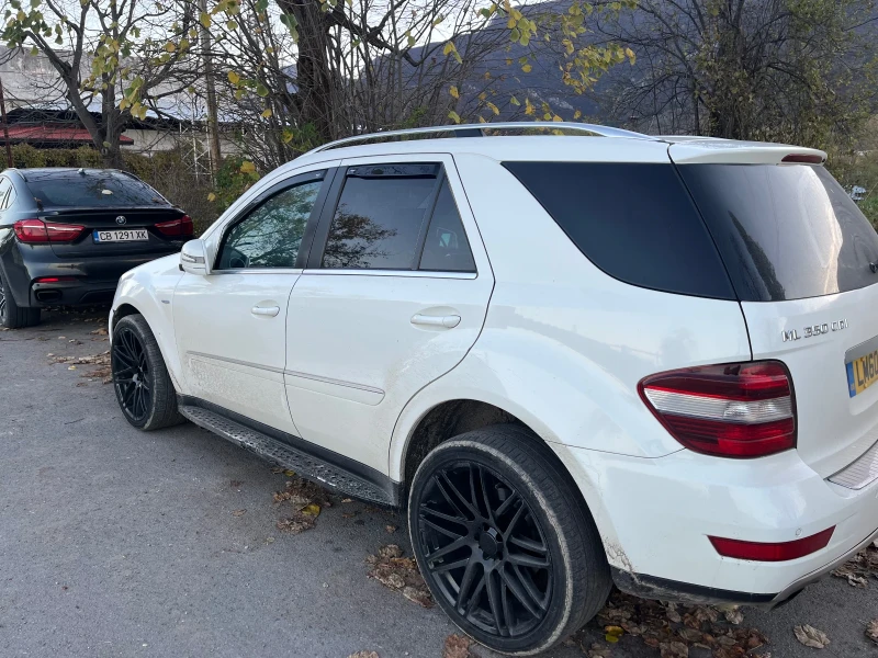 Mercedes-Benz ML 350, снимка 2 - Автомобили и джипове - 52424612