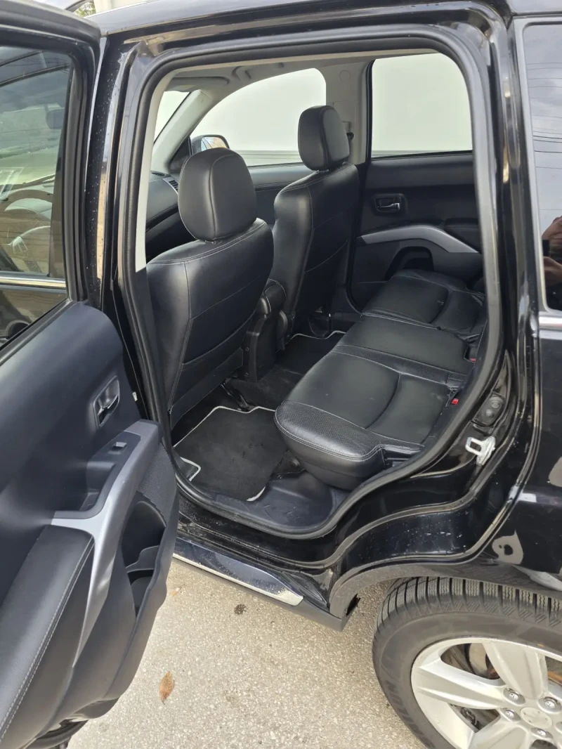 Peugeot 4007, снимка 6 - Автомобили и джипове - 52590151