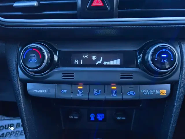 Hyundai Kona, снимка 14 - Автомобили и джипове - 54064228