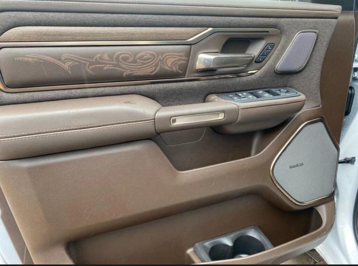 Dodge RAM 1500 Longhorn 3.0 SST 2025 - изображение 8