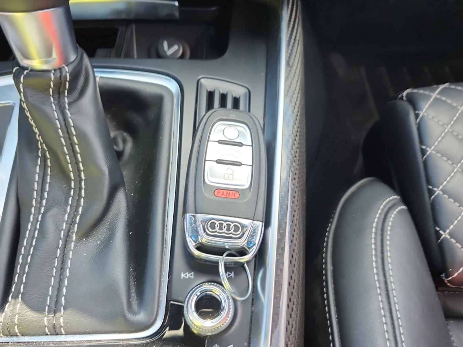 Audi SQ5 * DYNAMIC EDITION * CARFAX * ЦЕНА ДО БГ - изображение 10