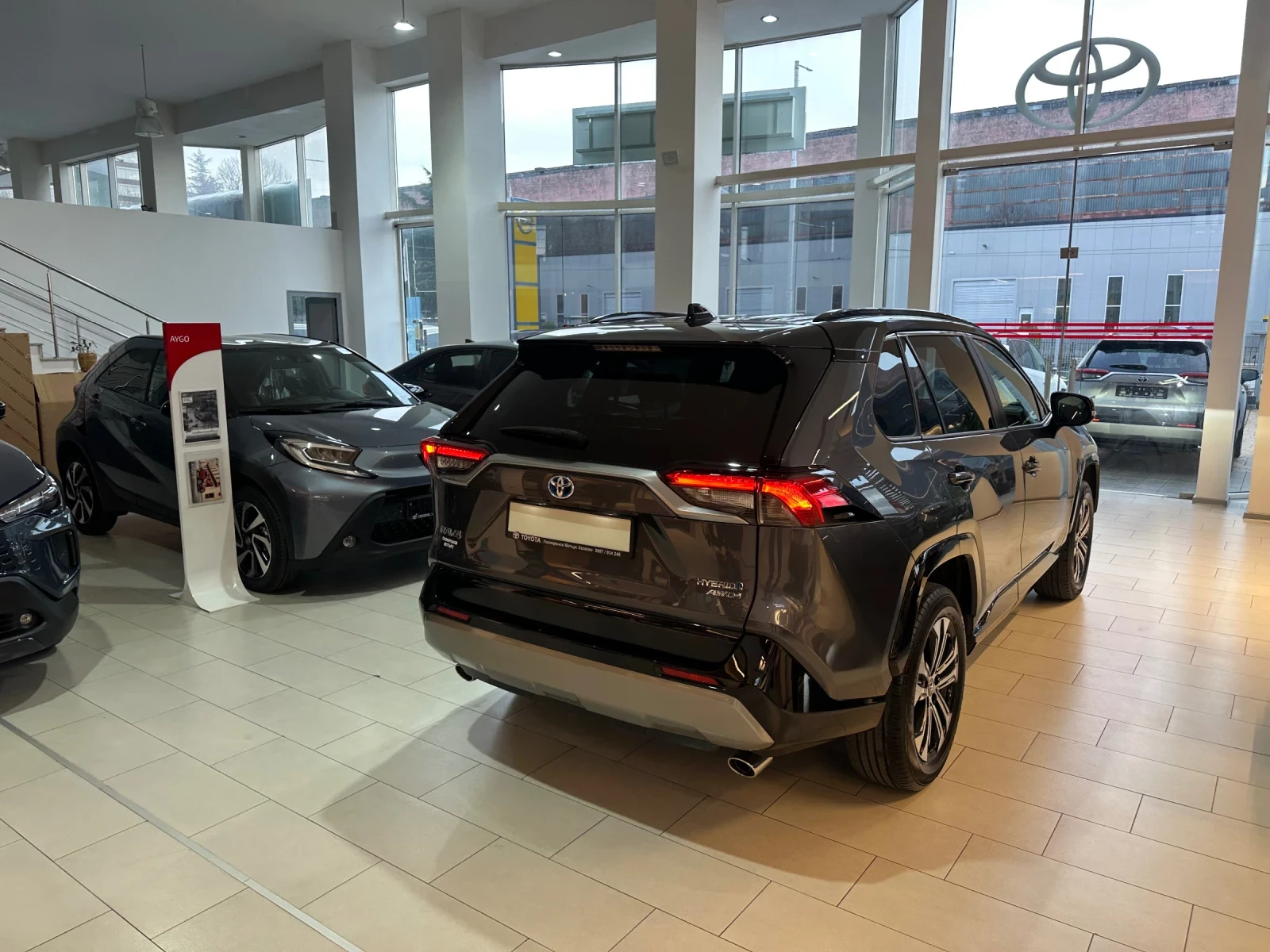 Toyota Rav4 Style* 4x4 - изображение 5