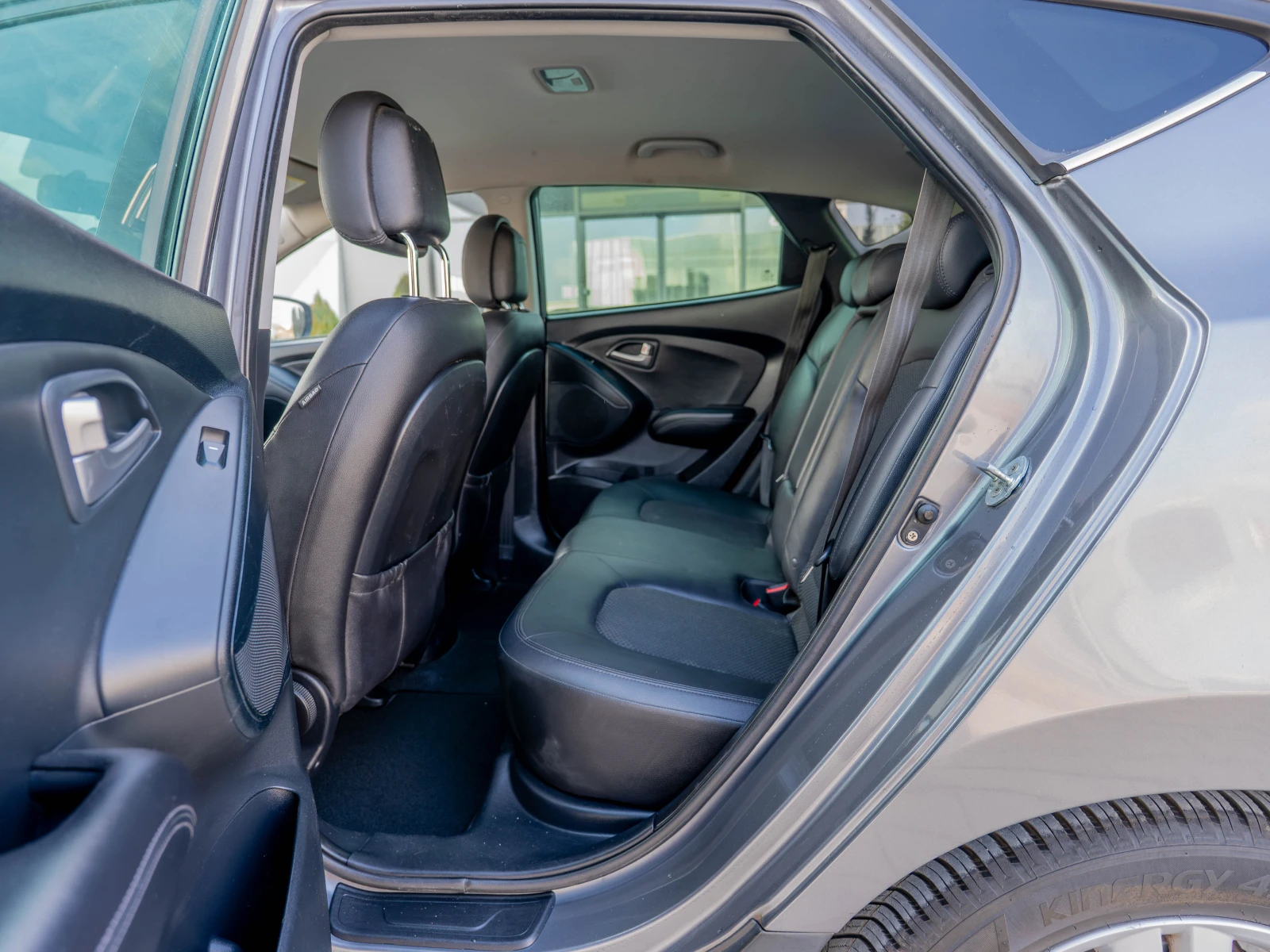 Hyundai IX35 1.6i Facelift НАВИГАЦИЯ КАМЕРА КЛИМАТРОНИК, снимка 11 - Автомобили и джипове - 53945210