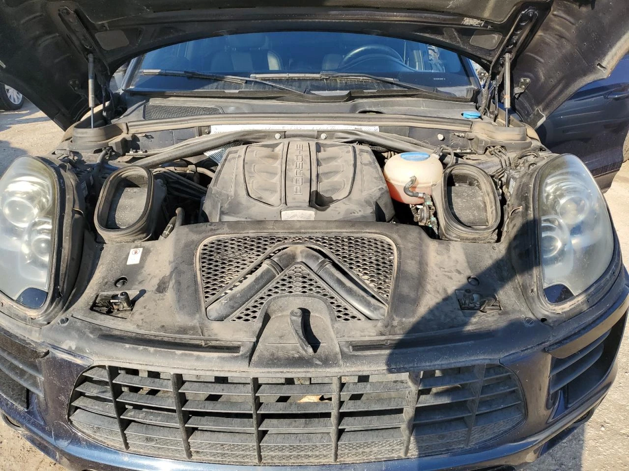 Porsche Macan S* PDK* ПОДГРЕВ* КАМЕРА* КЕЙЛЕС* LANE* ASSIST, снимка 12 - Автомобили и джипове - 53961443