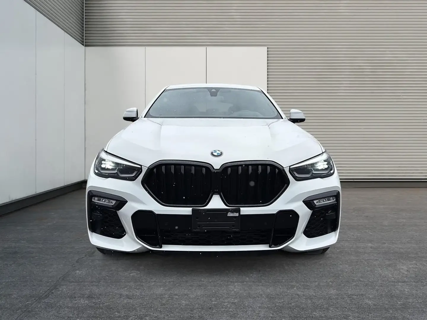 BMW X6 xDrive40i M Sport, снимка 2 - Автомобили и джипове - 53986724