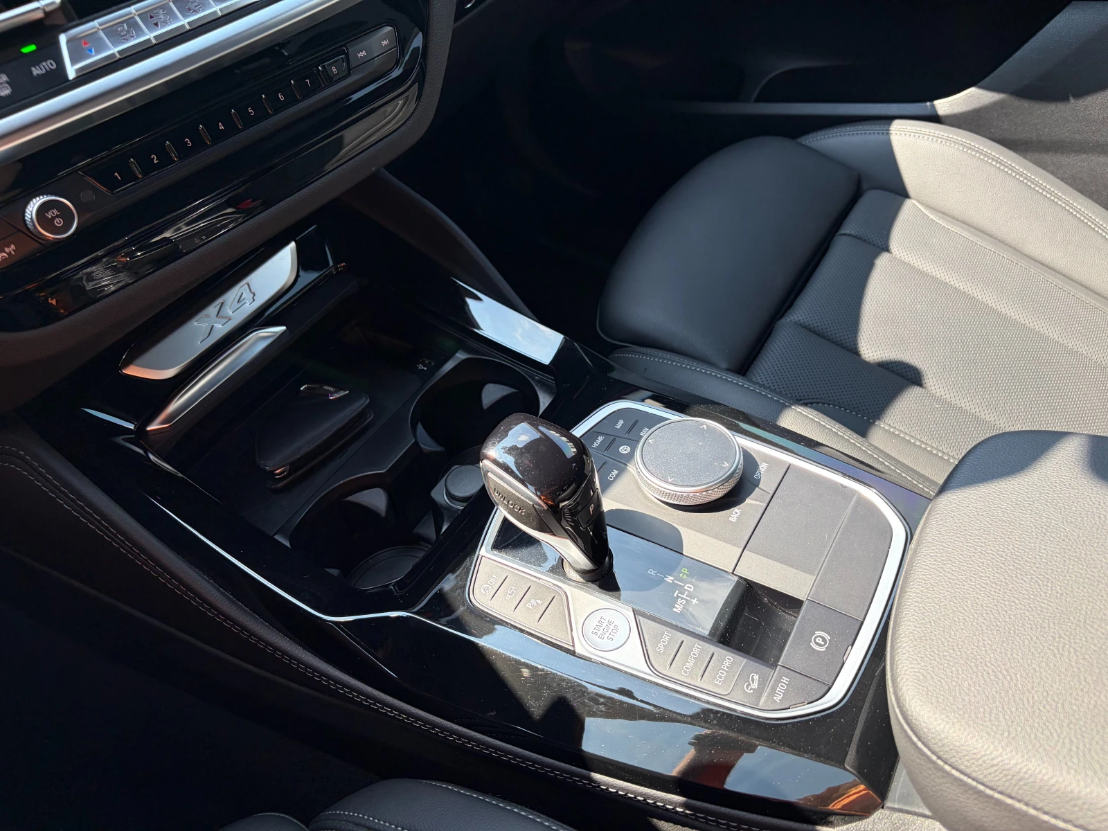BMW X4 xDrive 30d M Sport- в Гаранция, снимка 12 - Автомобили и джипове - 55589055
