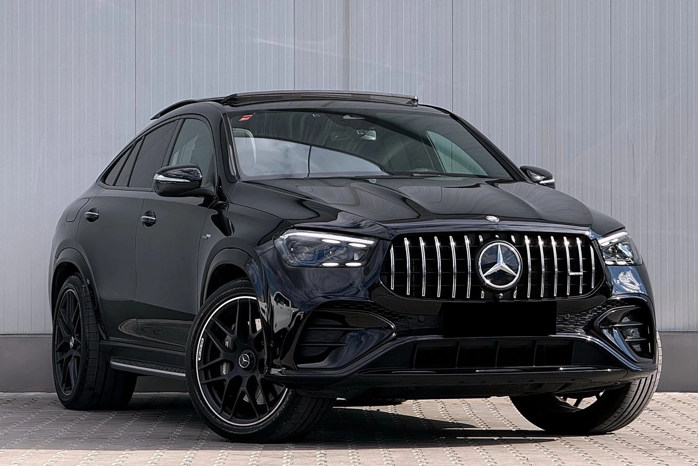 Mercedes-Benz GLE 53 4MATIC AMG Hybrid Coupe, снимка 2 - Автомобили и джипове - 55610635
