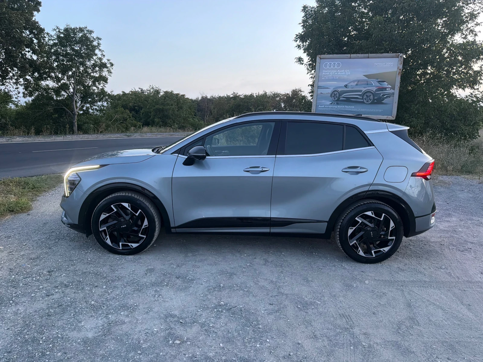 Kia Sportage GT LINE PLUS / 1.6 PHEV / AWD / 360 / ОБДУХВАНЕ , снимка 8 - Автомобили и джипове - 55869725
