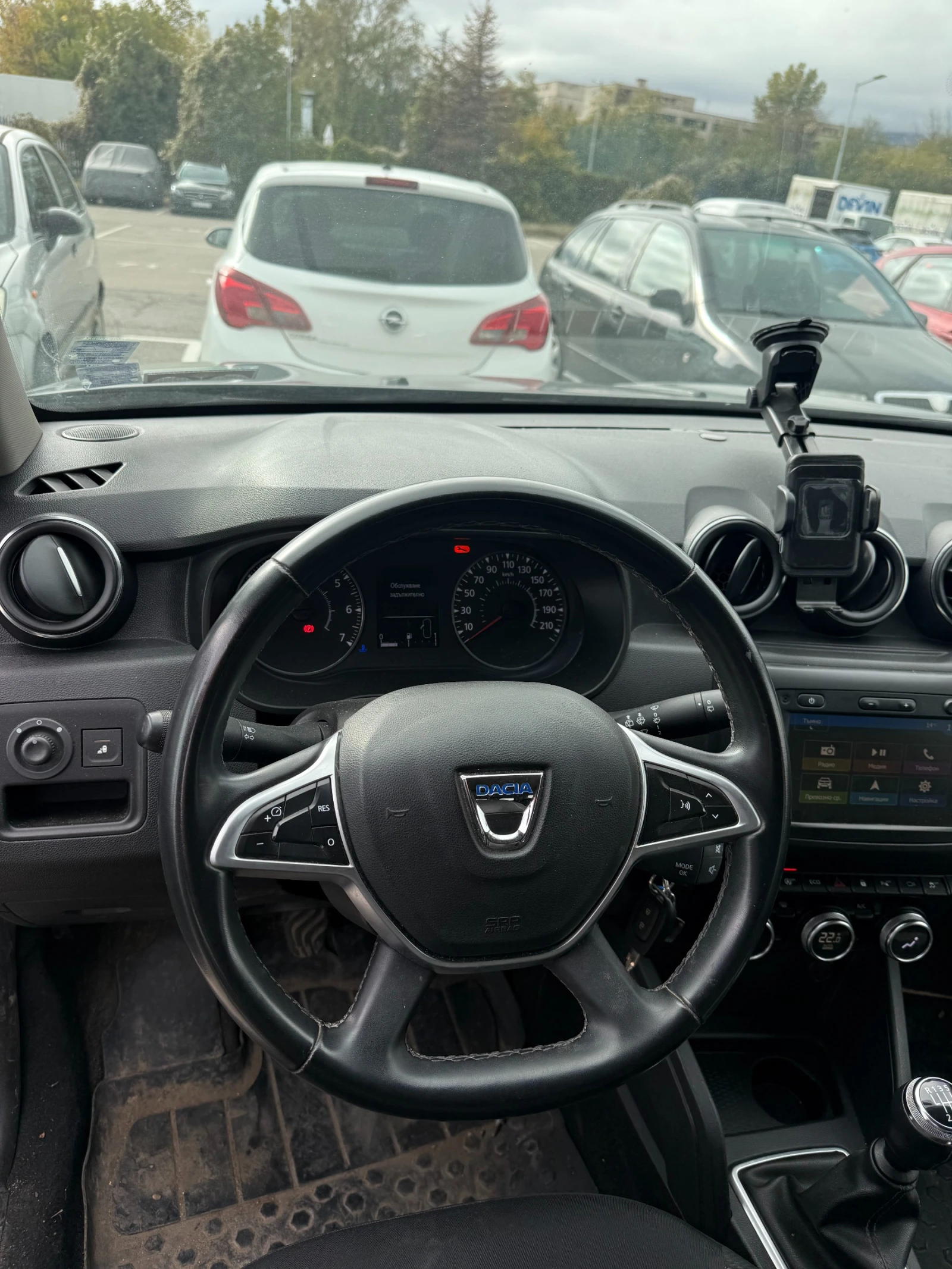 Dacia Duster, снимка 8 - Автомобили и джипове - 56700406