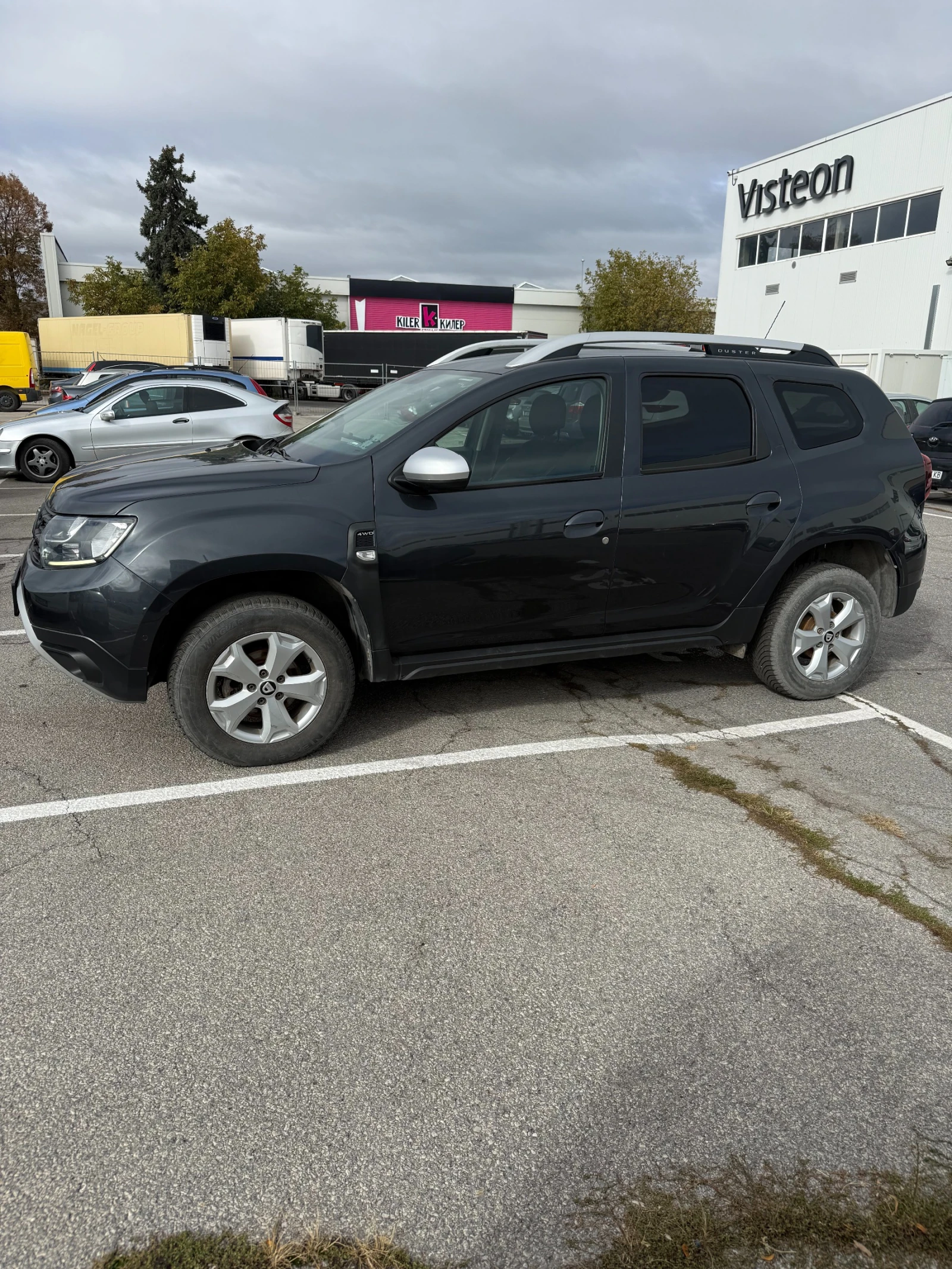 Dacia Duster, снимка 3 - Автомобили и джипове - 56700406
