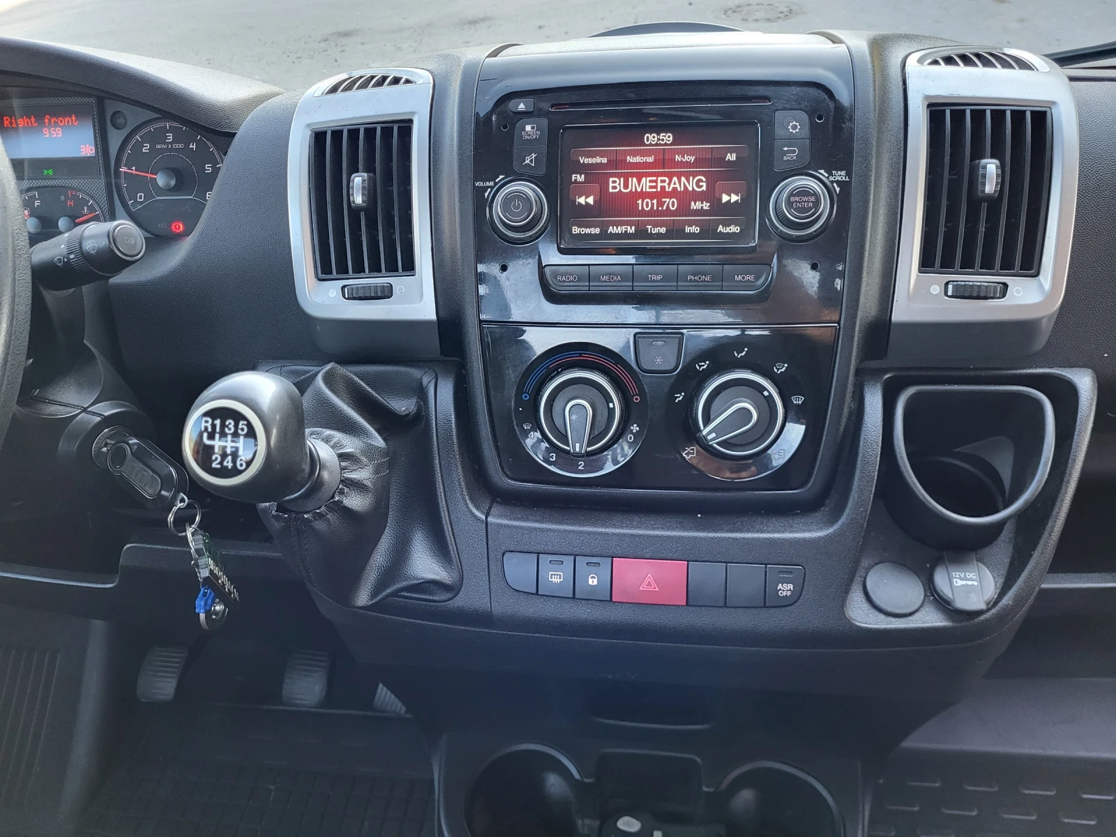 Fiat Ducato 2.3 MJET  | Mobile.bg   11