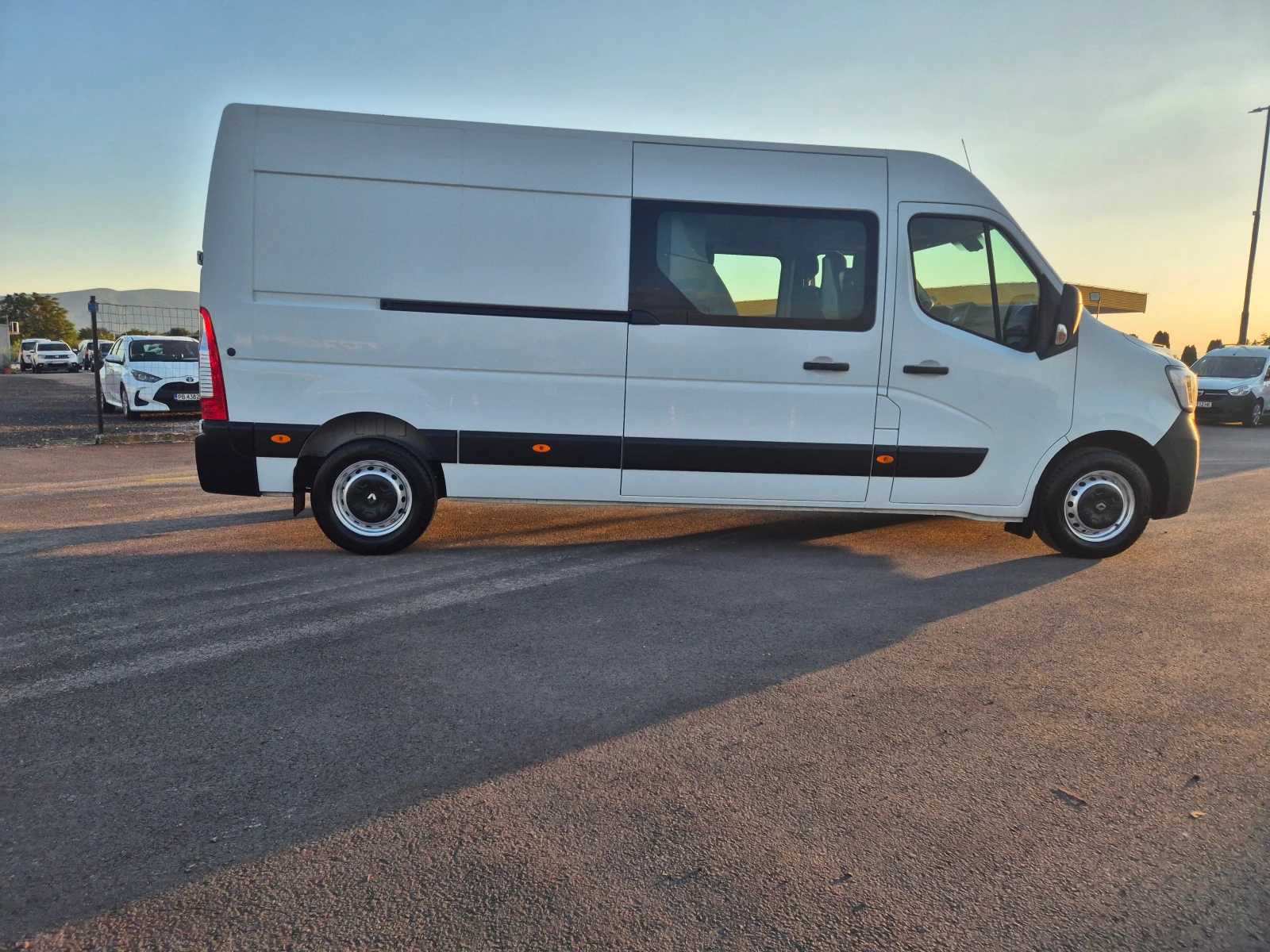 Renault Master 7 места -L3 H2 130кс - изображение 6