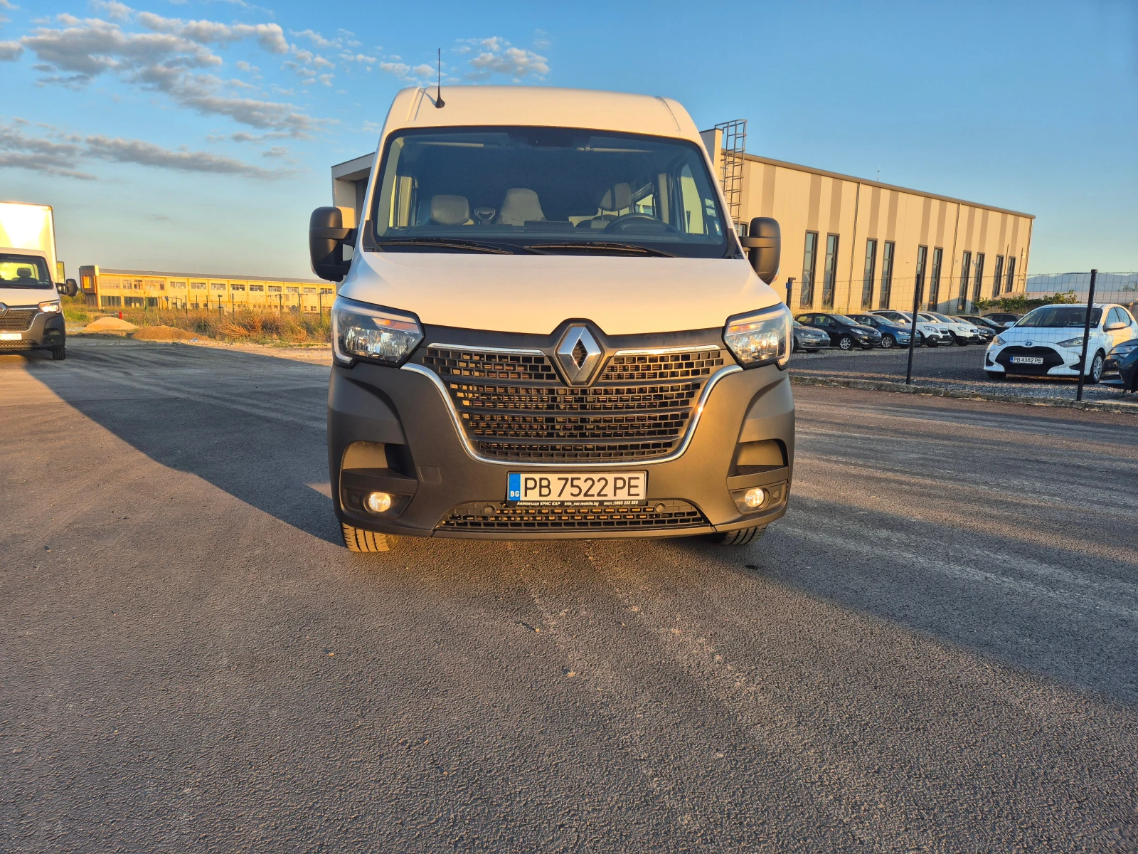 Renault Master 7 места -L3 H2 130кс - изображение 8