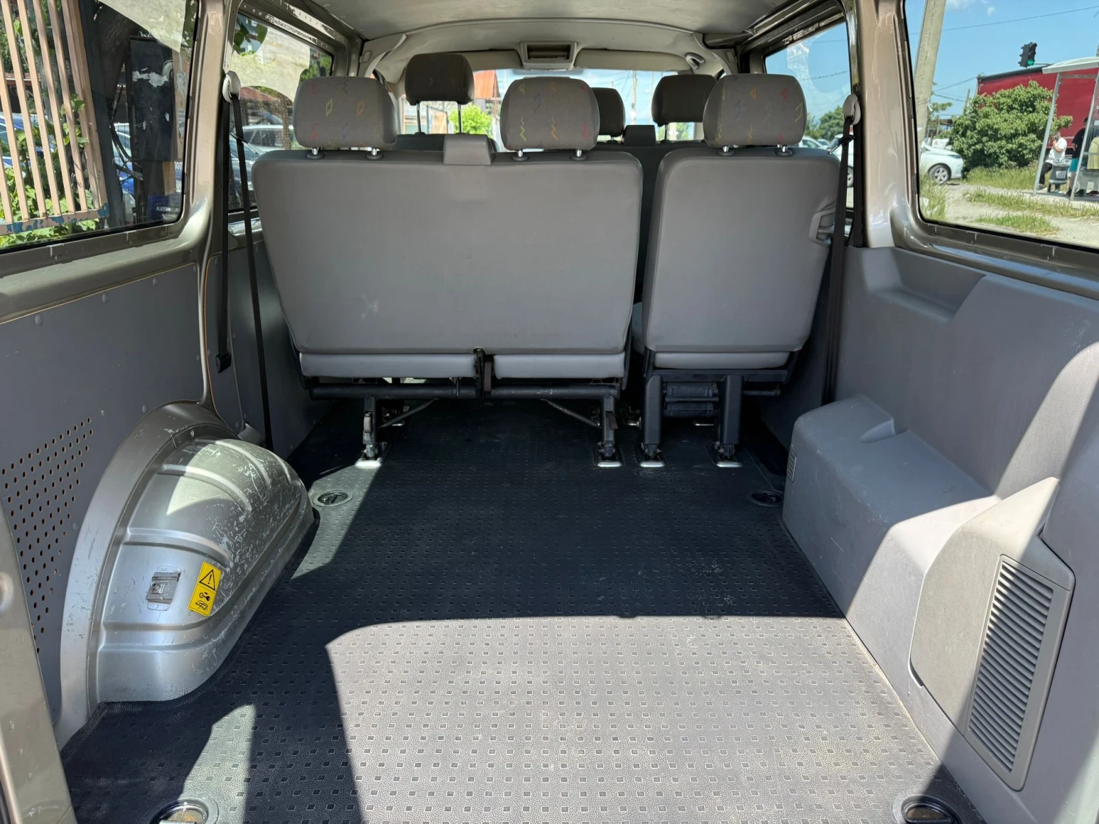 VW T5 2, 500TDI EURO4 , снимка 11 - Бусове и автобуси - 53168227