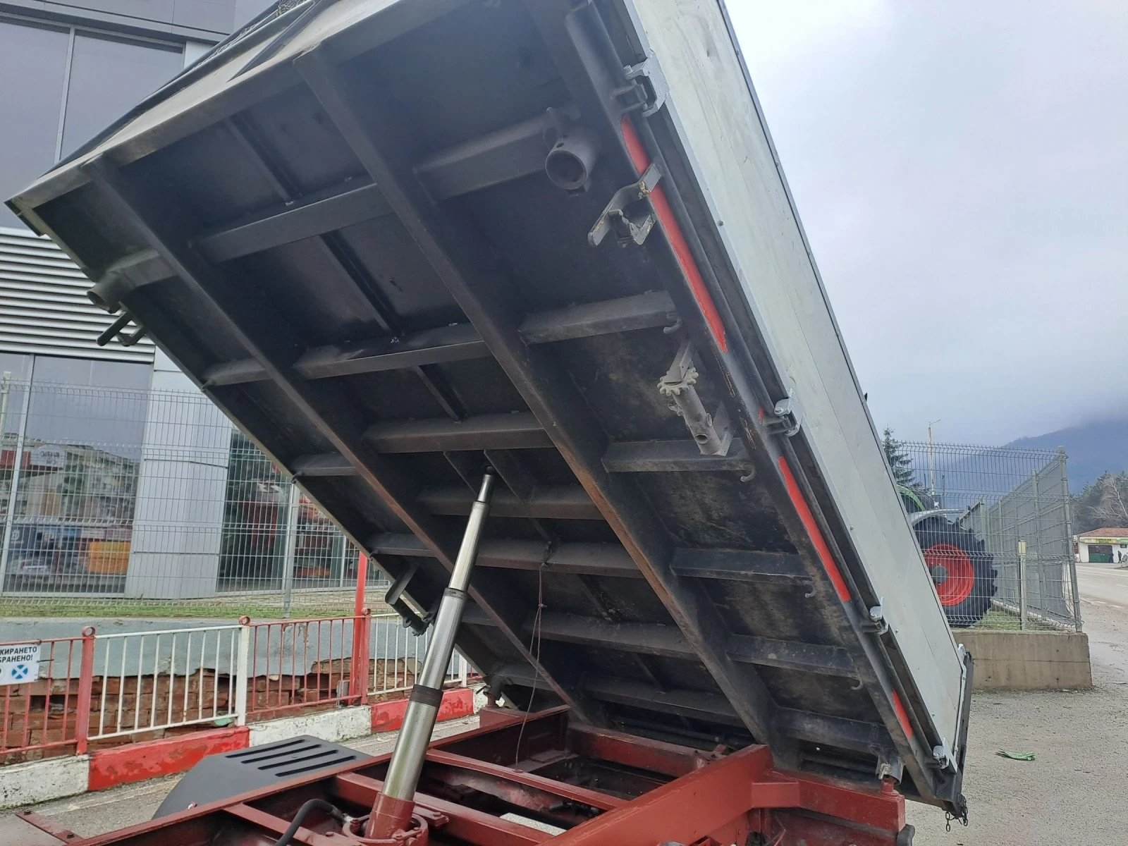 Iveco Daily 2.5тд.Италия.3странен.Италия - изображение 3