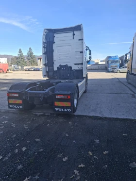 Volvo Fh 4X2, снимка 6