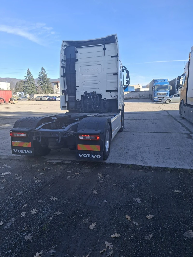 Volvo Fh 4X2, снимка 6 - Камиони - 53110408