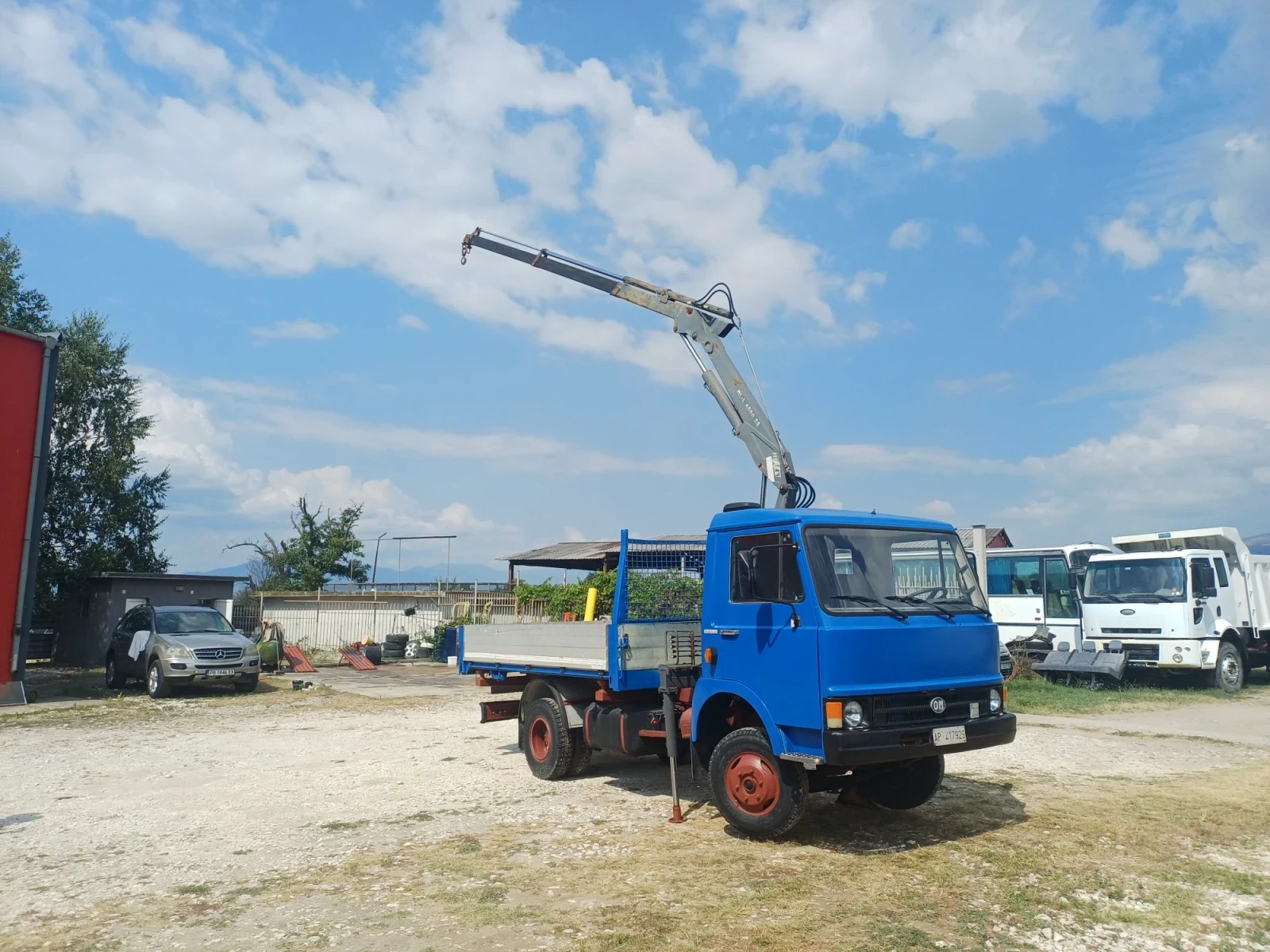 Iveco 6510 Самосвал с Кран, снимка 6 - Камиони - 55540350