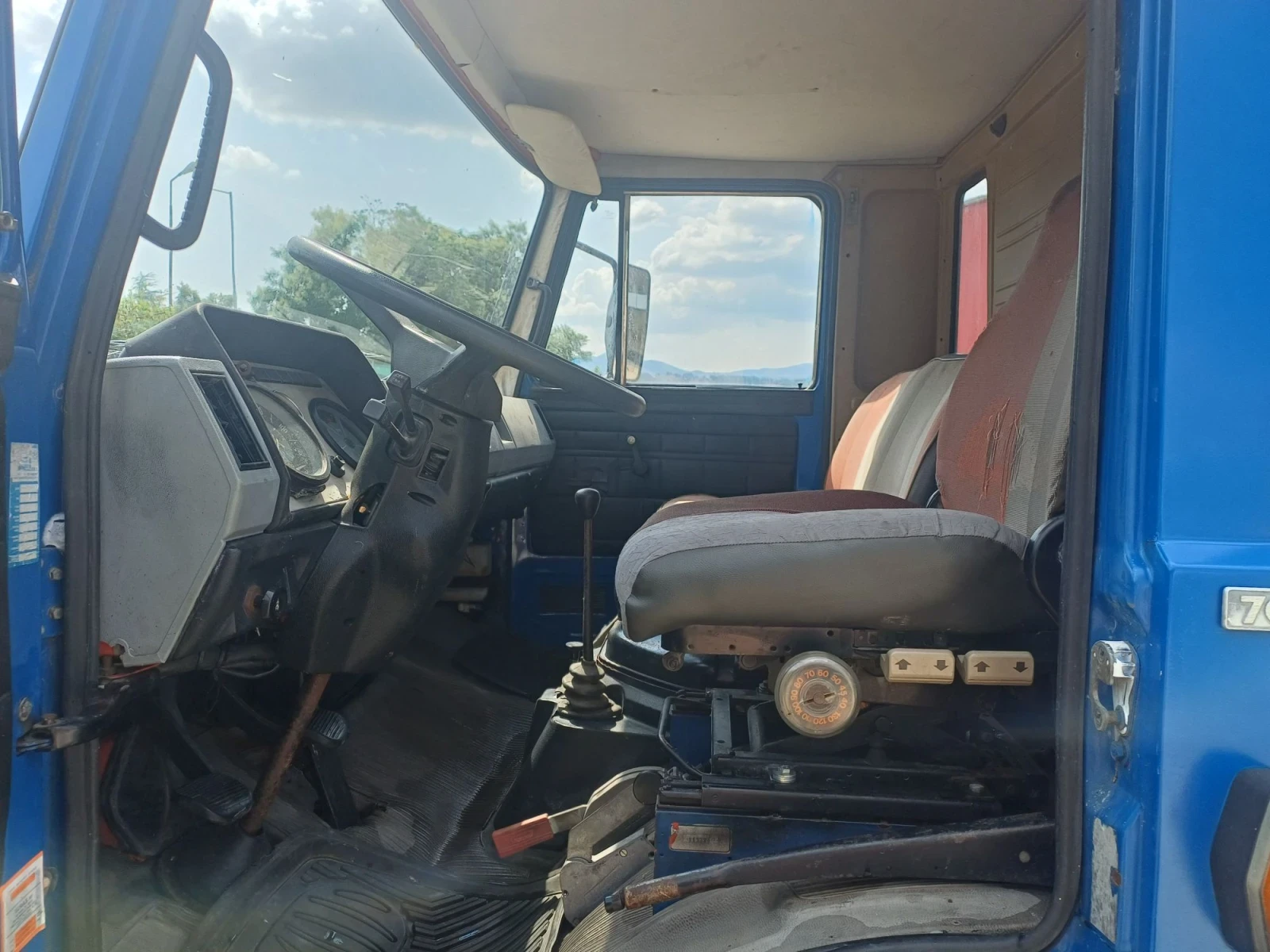 Iveco 6510 Самосвал с Кран, снимка 13 - Камиони - 55540350