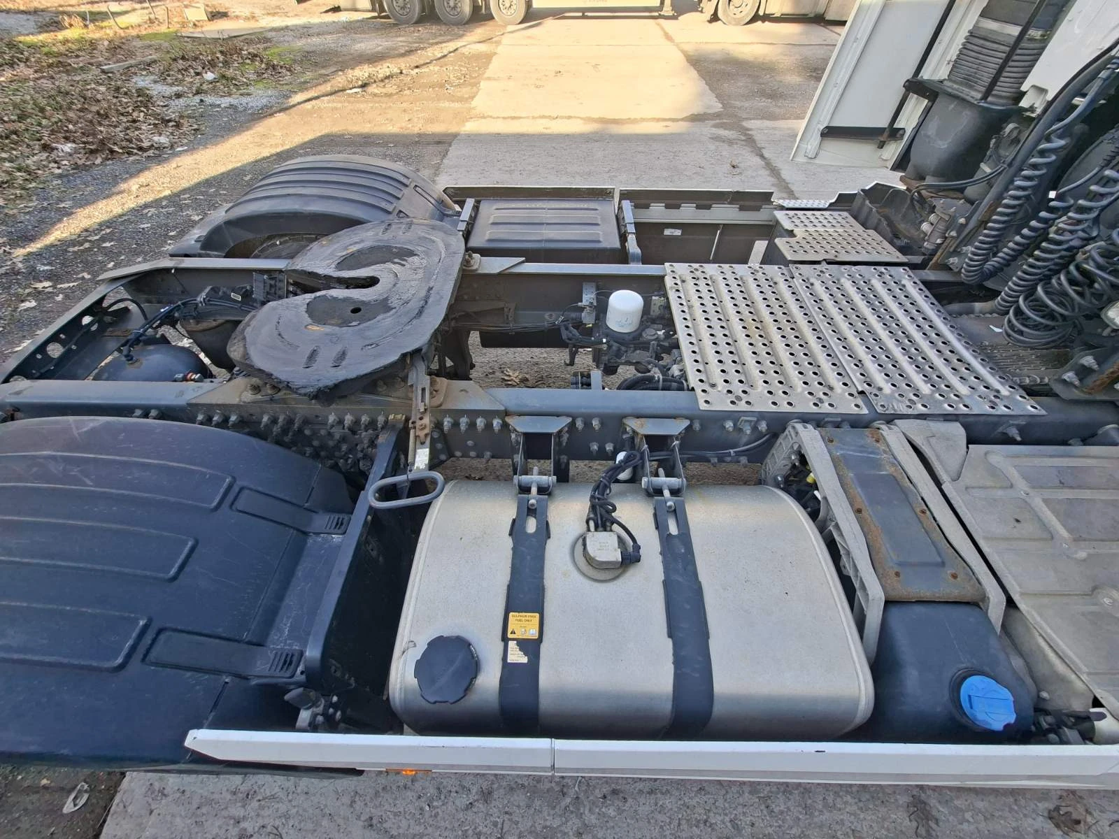 Volvo Fh 4X2 - изображение 10