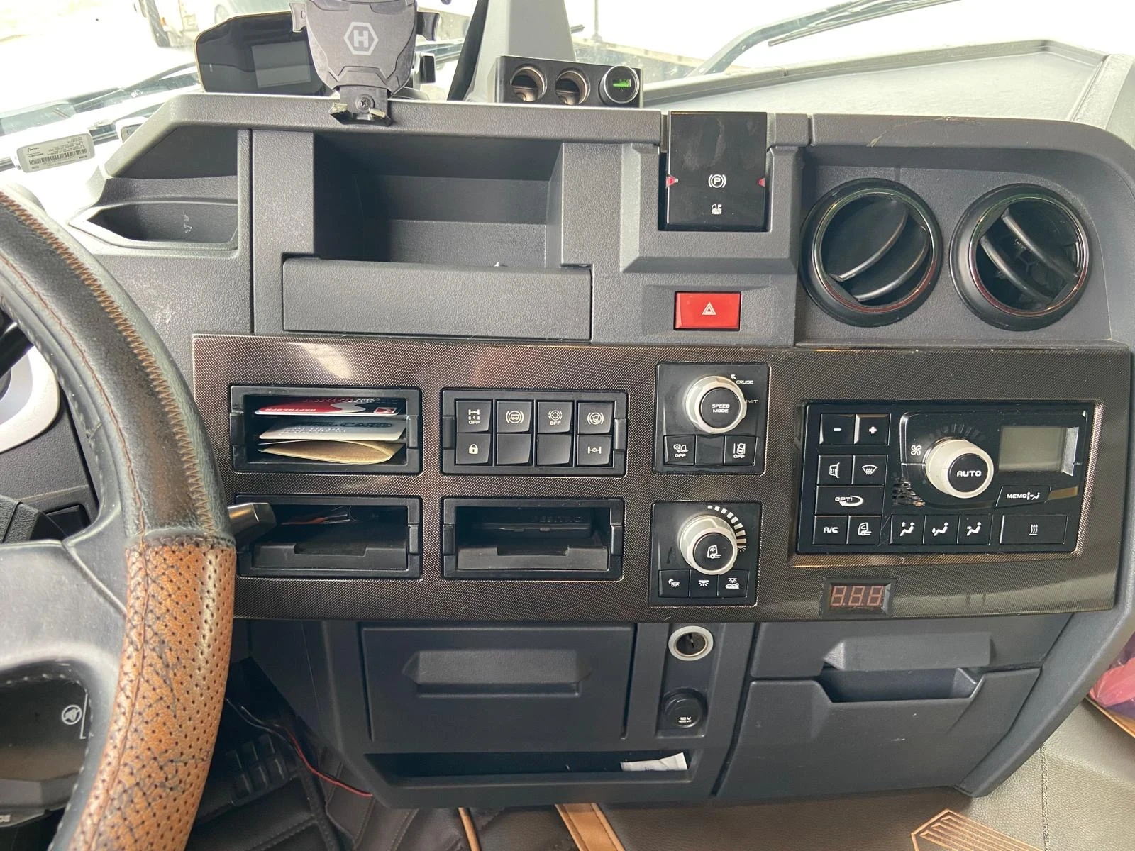 Renault T, снимка 8 - Камиони - 56727085