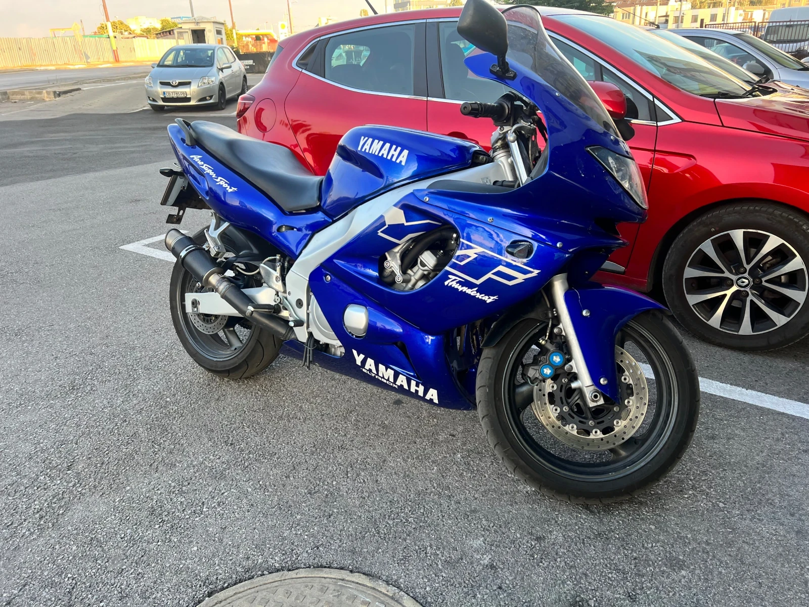 Yamaha YZF-R6 Thundercat