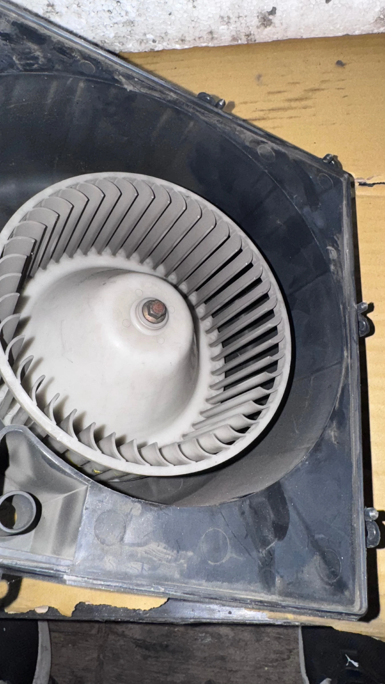 ���������� �� ����� �a Nissan Almera Tino - 27200-BU210 | Mobile.bg � ����������� 1