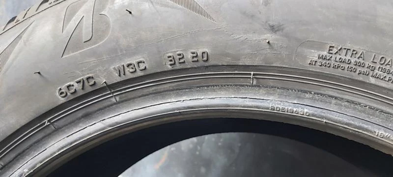 Гуми Зимни 235/55R18, снимка 7 - Гуми и джанти - 35125417