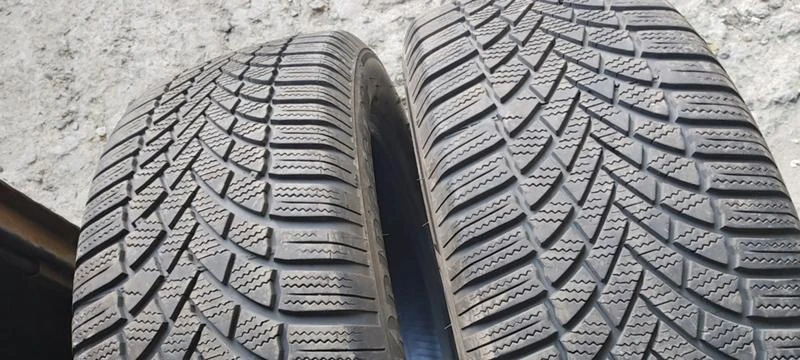 Гуми Зимни 235/55R18, снимка 2 - Гуми и джанти - 35125417