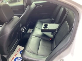 Alfa Romeo Giulia * 4dr Sdn AWD * CARFAX * ЦЕНА ДО БГ, снимка 9