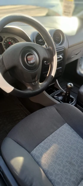 Seat Cordoba 1.4, снимка 8