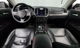 Chrysler 300c 3.6* ПОДГРЕВ* ОБДУХВАНЕ* КАМЕРА* КЕЙЛЕС* , снимка 7