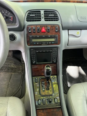 Mercedes-Benz CLK 320, снимка 7
