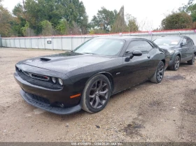 Dodge Challenger R/T 5.7 V8 HEMI, снимка 1