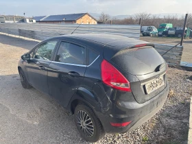 Ford Fiesta 1, 2 бензин, снимка 1