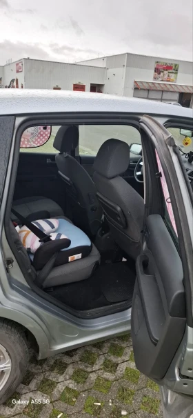 Ford C-max - 2100 € / 4107.24 лв. - 53999480 14