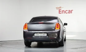 Chrysler 300c 3.6* ПОДГРЕВ* ОБДУХВАНЕ* КАМЕРА* КЕЙЛЕС*  - 11999 € / 23468.00 лв. - 23734164 4