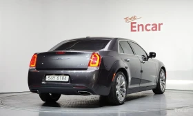 Chrysler 300c 3.6* ПОДГРЕВ* ОБДУХВАНЕ* КАМЕРА* КЕЙЛЕС*  - 11999 € / 23468.00 лв. - 23734164 2