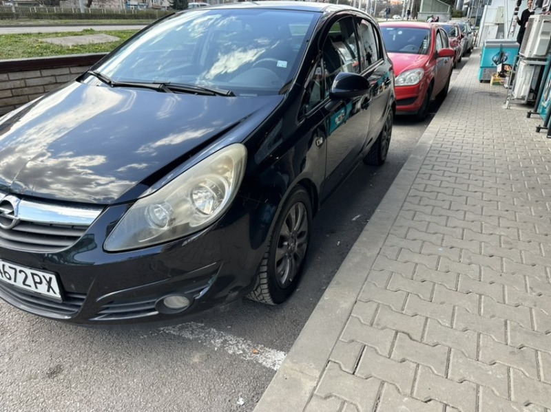 Opel Corsa, снимка 3 - Автомобили и джипове - 45470456