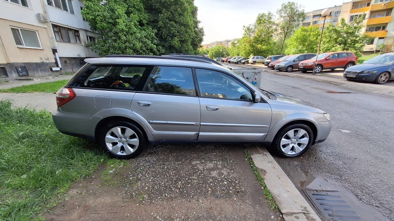 Subaru Outback, снимка 4 - Автомобили и джипове - 47419960