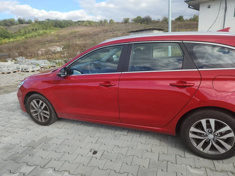 Hyundai I30, снимка 4 - Автомобили и джипове - 47859097