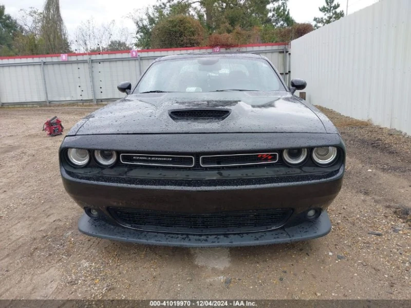 Dodge Challenger R/T 5.7 V8 HEMI, снимка 2 - Автомобили и джипове - 48476458