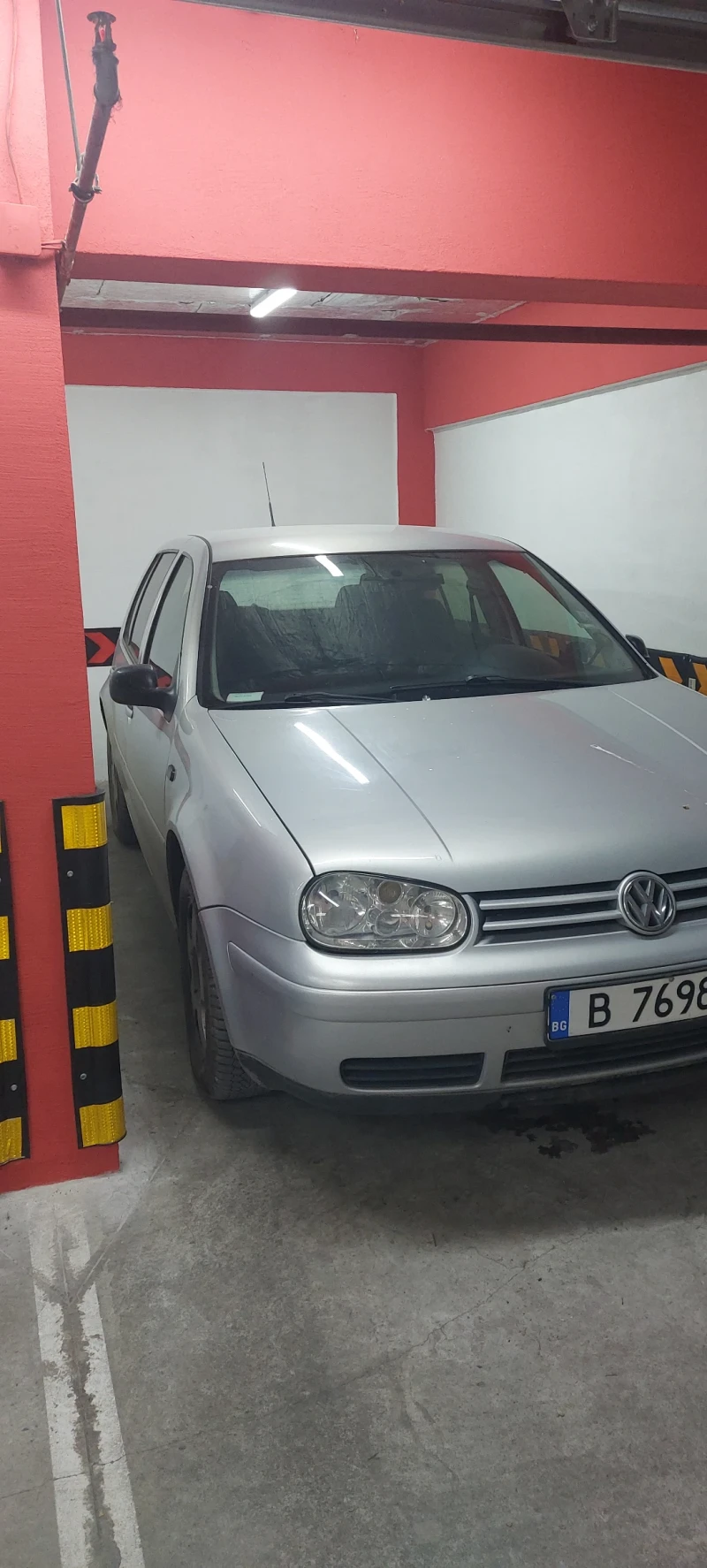 VW Golf, снимка 2 - Автомобили и джипове - 49447471