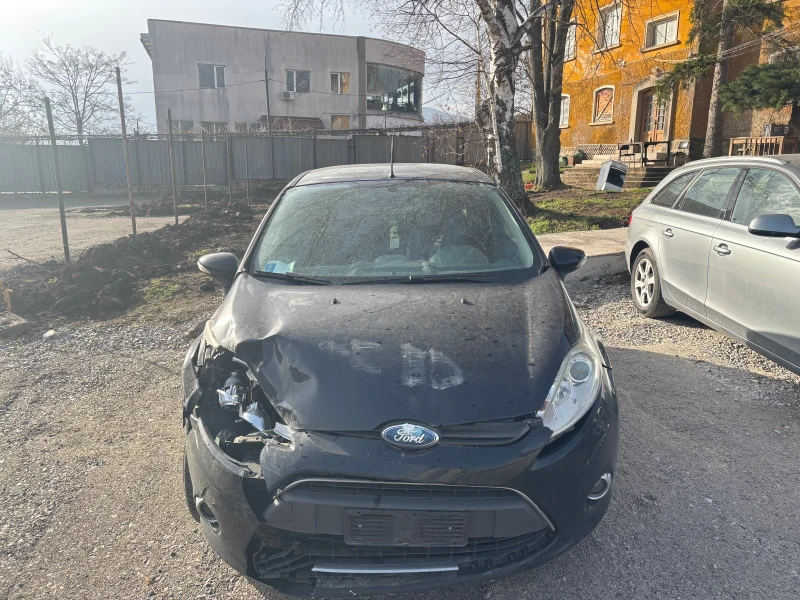 Ford Fiesta 1, 2 бензин, снимка 6 - Автомобили и джипове - 49582483