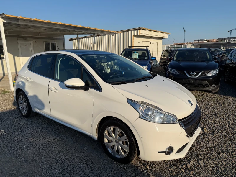 Peugeot 208 1.6 ШВЕЙЦАРИЯ АВТОМАТИК, снимка 5 - Автомобили и джипове - 49588873